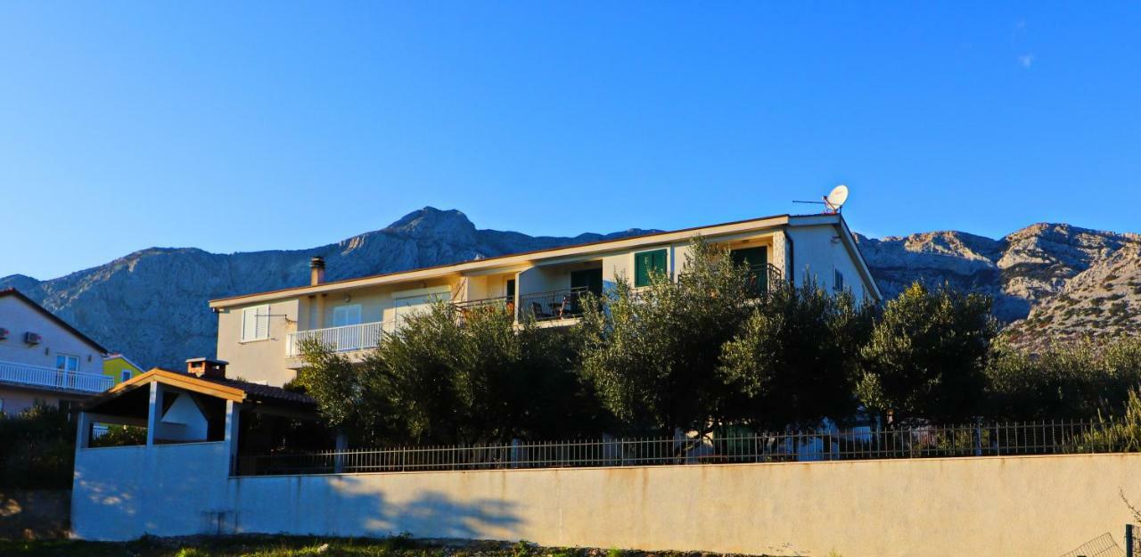 Apartment Trstenica *